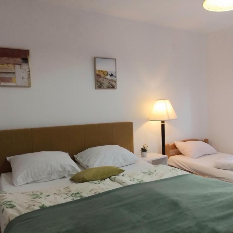 Guesthouse Sanja - Apartments 212 - Apartment with Balcony - 18