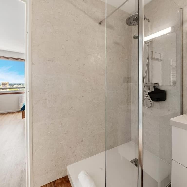 Bellevue, appartement T2, terrasse & parking - Apartamento de 1 dormitorio - 7