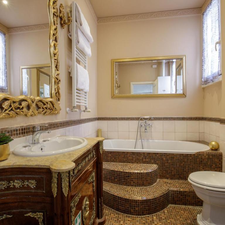 Condotti Corner Apartment Piazza di Spagna - Appartamento con 2 Camere da Letto - 10