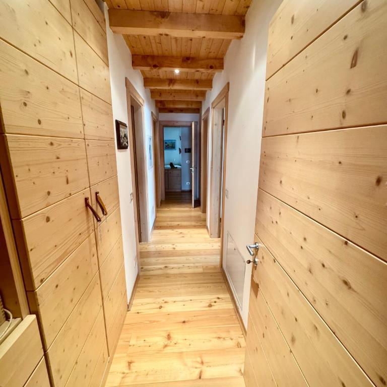 Esperienza Unica al Passo Giau - Appartamento con Vista Panoramica - Appartamento con 4 Camere da Letto e Balcone - 14