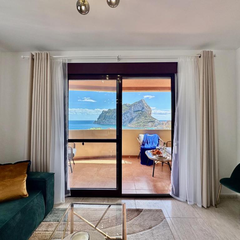 Clubrent - Coral Beach, 19th floor - sea view - Apartamento de 2 dormitorios - 12