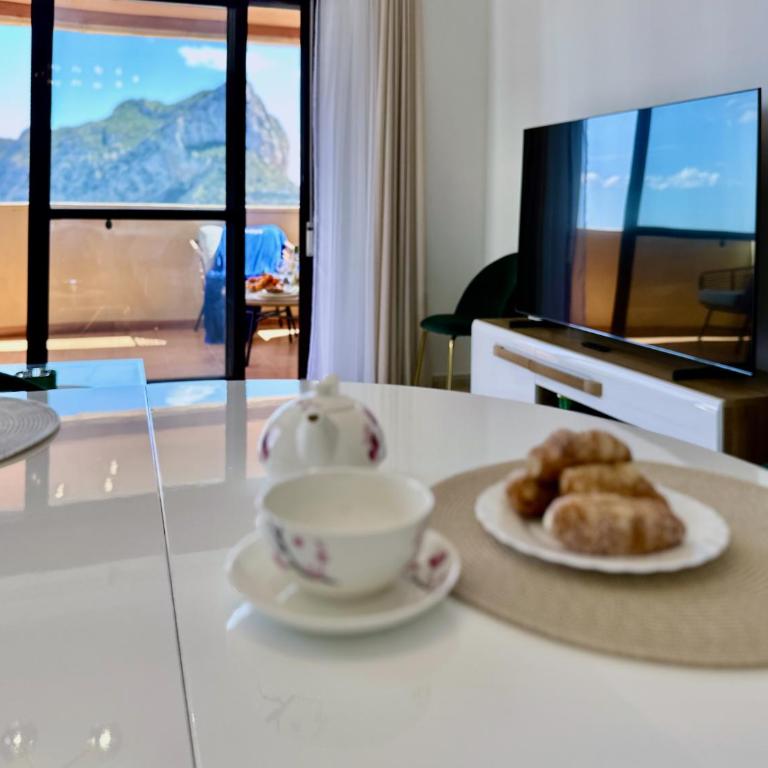 Clubrent - Coral Beach, 19th floor - sea view - Apartamento de 2 dormitorios - 30