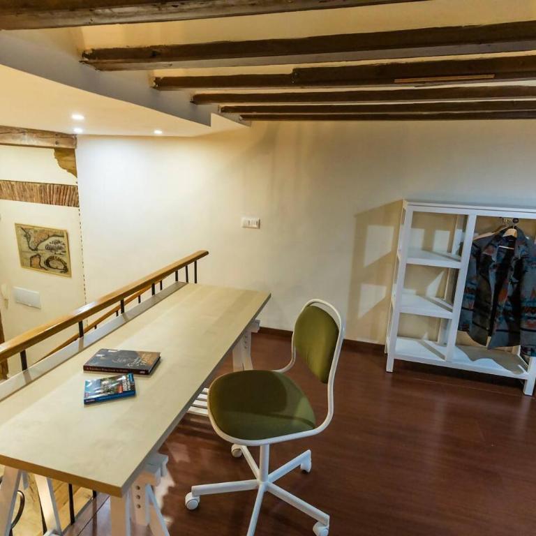 SH Casa de la Catedral. En el centro de la ciudad. - Apartamento de 2 dormitorios - 38