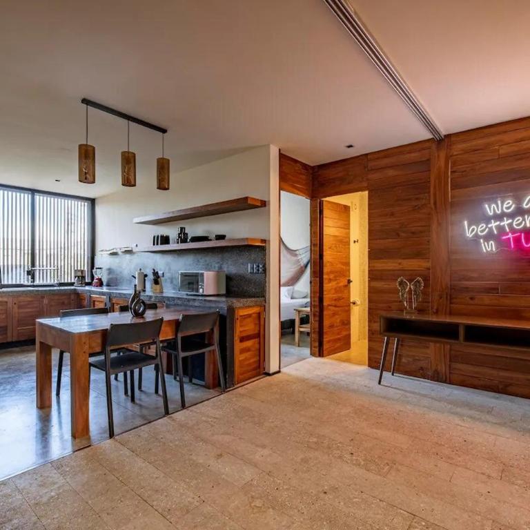 Private Rooftop with Jacuzzi Sleeps 8 in La Veleta - Two-Bedroom Apartment - 7