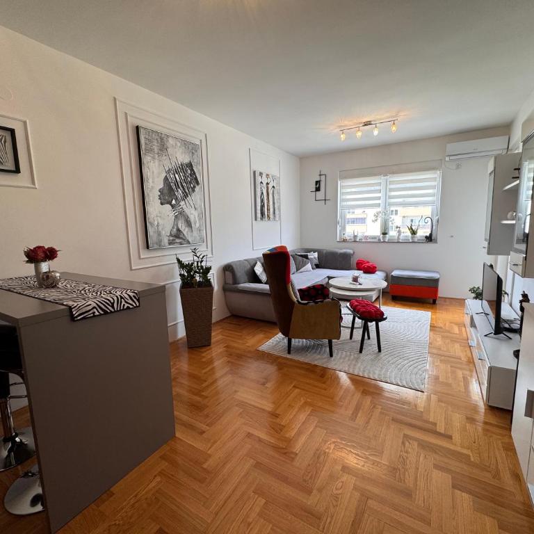 AFRIKA - Apartman sa 1 Spavaćom Sobom - 1
