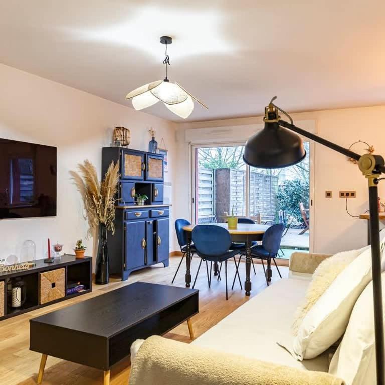 Le Saint Cyr - bel appartement, parking & terrasse - Appartamento - 2