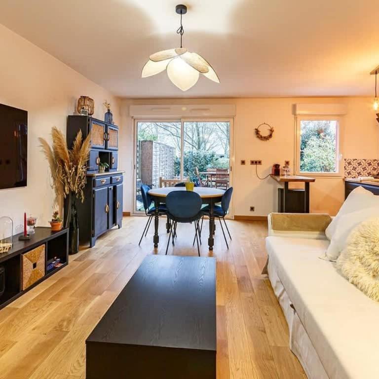 Le Saint Cyr - bel appartement, parking & terrasse - Appartamento - 3