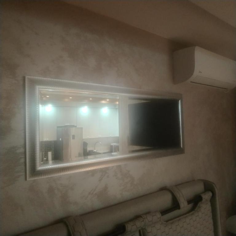 LARI Apartment - One-Bedroom Apartment - 16