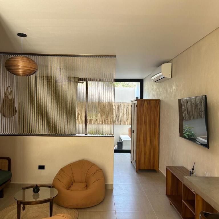 Your Ideal Retreat GF Oasis with Pool Access for 3 - Apartamento de 1 dormitorio - 11