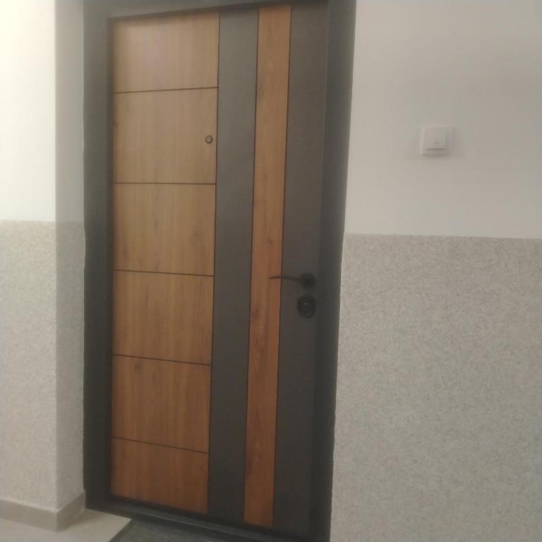 LARI Apartment - One-Bedroom Apartment - 66