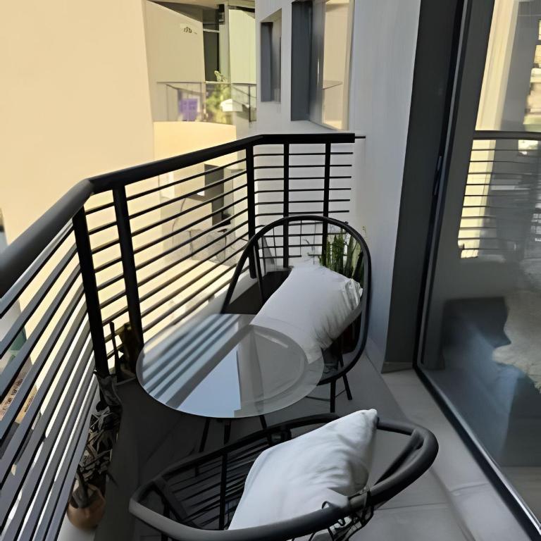 Encantador Depto. Zona Centro - Apartamento de 1 dormitorio - 4
