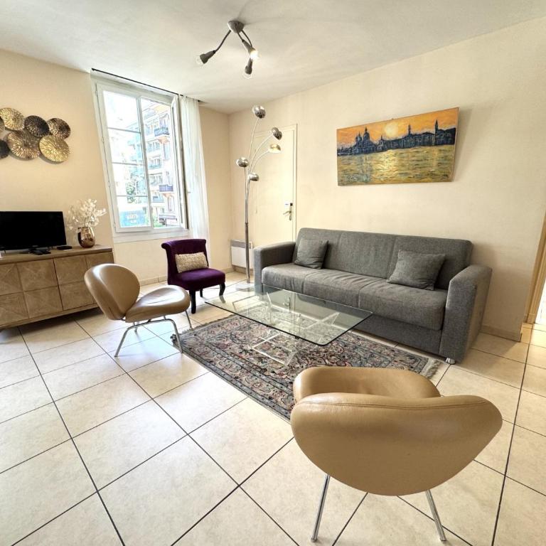 ApartHotel Riviera - Hotel des Postes 2 - City center Massena - Appartement Standard 2 Chambres - 4