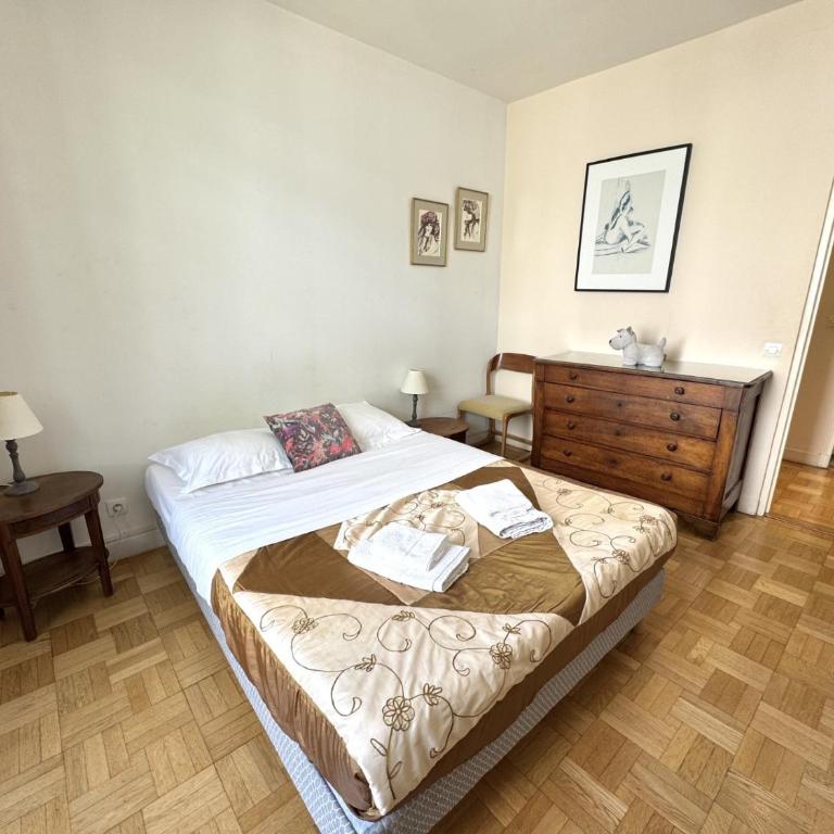 ApartHotel Riviera - Hotel des Postes 2 - City center Massena - Appartement Standard 2 Chambres - 12