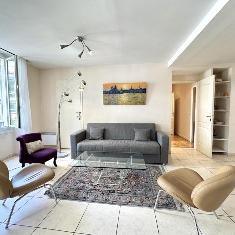 ApartHotel Riviera - Hotel des Postes 2 - City center Massena - Appartement Standard 2 Chambres - 1