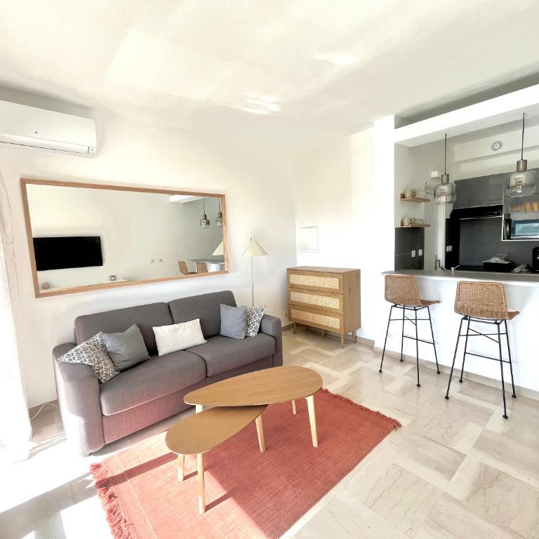Marina Baie studio vue mer et jardin avec clim - Apartment mit 1 Schlafzimmer - 5