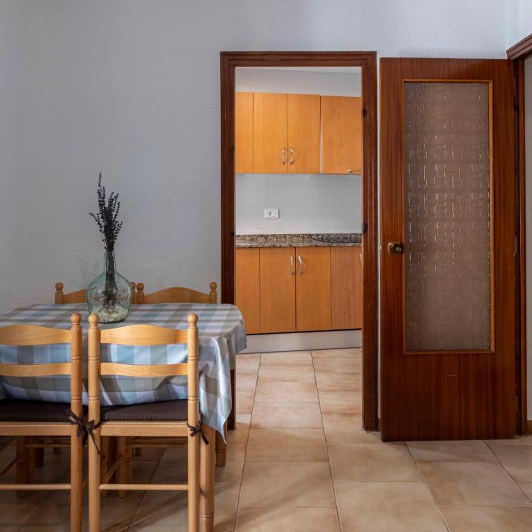 Apartamentos Cayetana - Apartamento de 3 dormitorios - 13