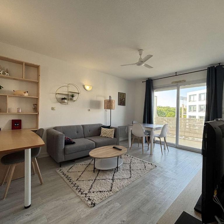 Appt 2 pièces LA ROCHELLE - LR030-B217 - One-Bedroom Apartment - 1