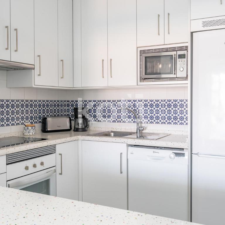 Koti Rentals - Astigi 2 - Apartamento de 3 dormitorios - 13