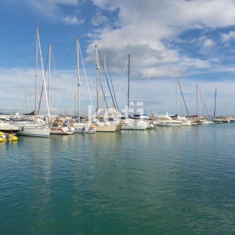 Koti Rentals - Astigi 2 - Apartamento de 3 dormitorios - 76