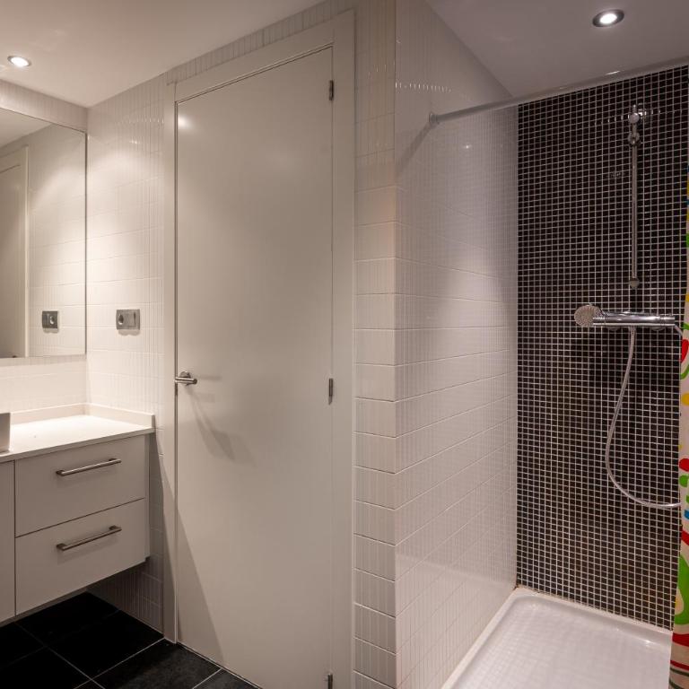 AT051 A pocos metros de la playa, equipamiento completo, piscina comunitaria - Villa con vistas al jardín - 24