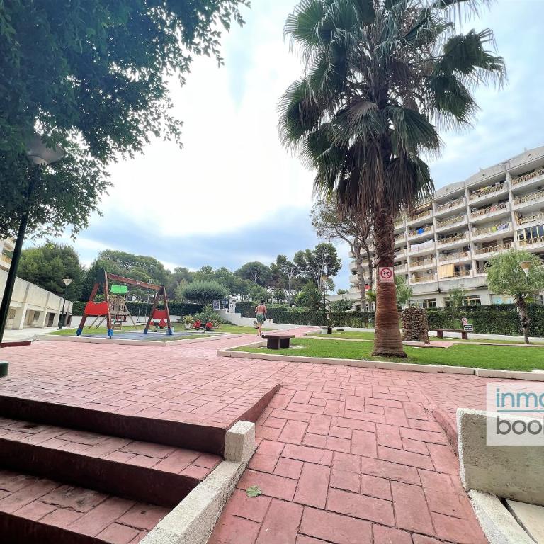 Salou Beach Apartment C92, climatizado y con piscina - Apartamento de 2 dormitorios con vistas a la piscina - 6