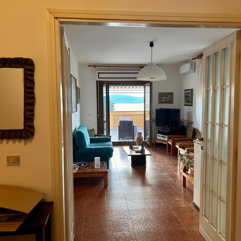 Attico - Three-Bedroom Apartment with Sea View - 12