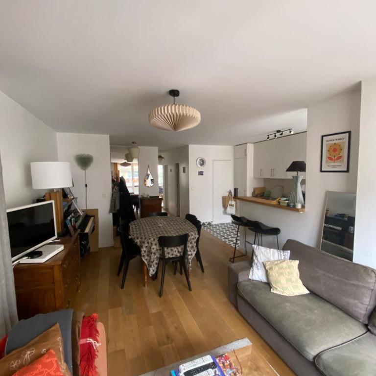 Spacious and Elegant 3 Bedrooms Apartment near Metro and Bois de Vincennes - Appartement 1 Chambre - 3