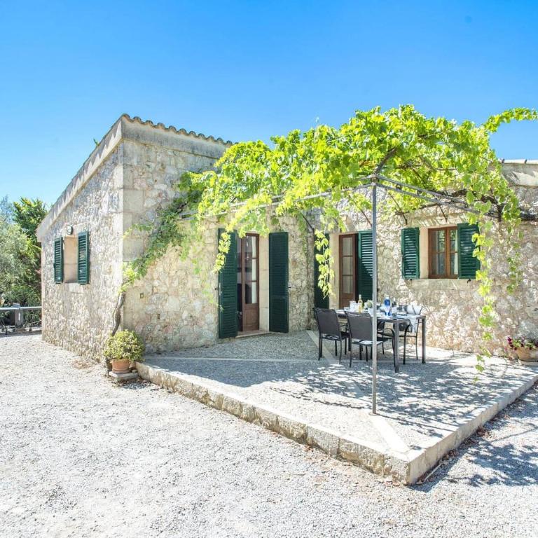 Villa Can Canaveret by Villa Plus - Villa - 4