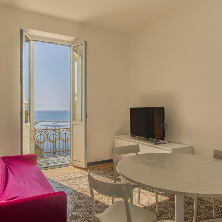 RivieraRent Chez Rita - Appartamento con 2 Camere da Letto - 4