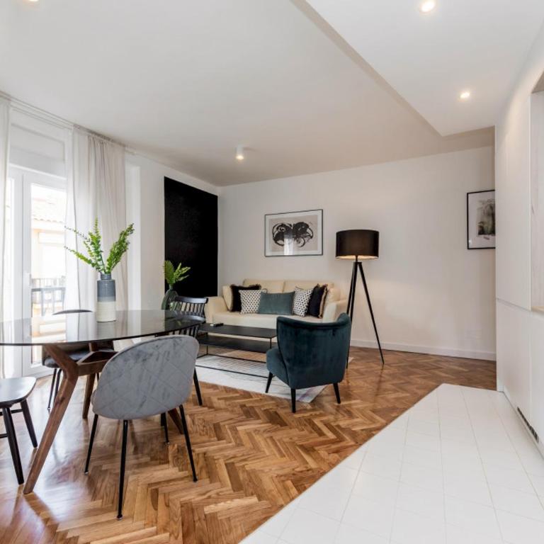 Modern Stylish - 1BD 1BTH - Opera - Apartment - 3