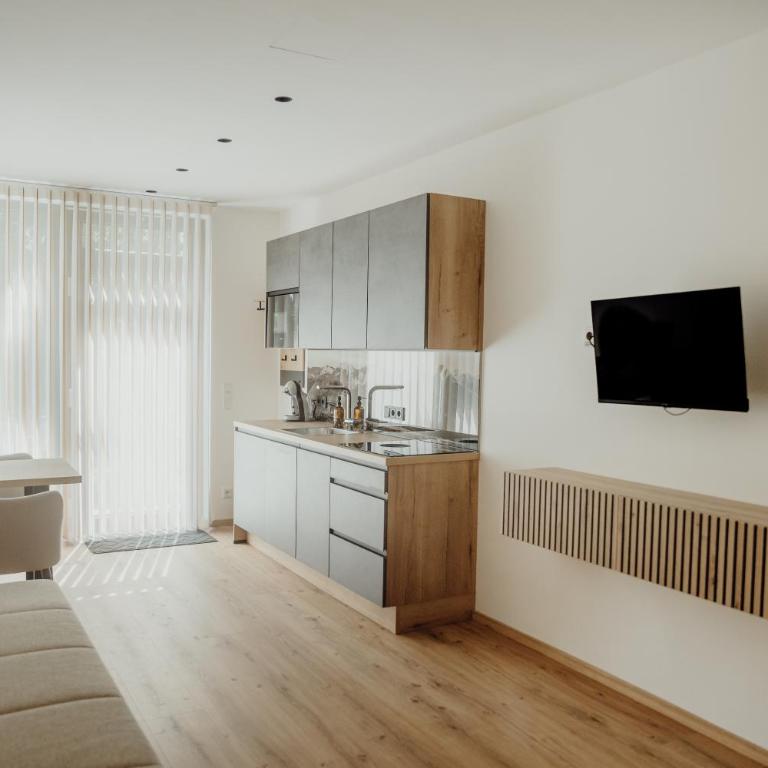 SAM`s hairBERGE Apartments - Studio - 13
