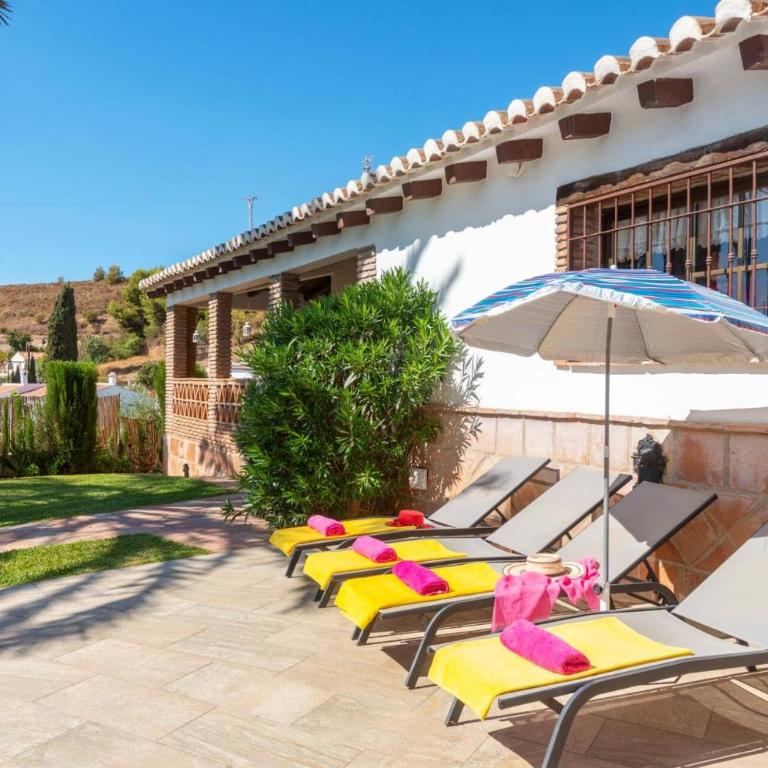 Villa Damian by Villa Plus - Villa - 25