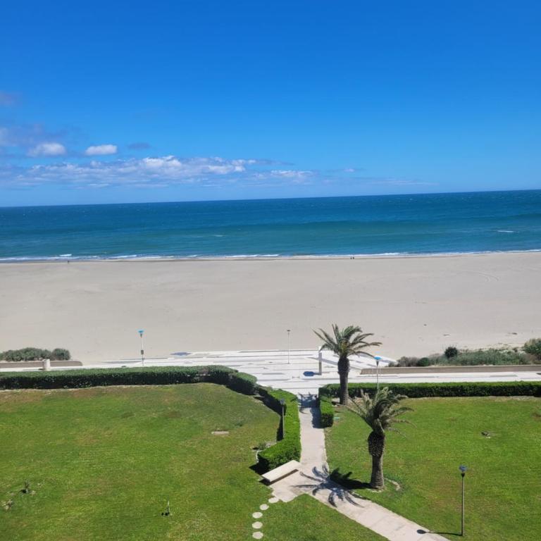 Bleu horizon Canet - Three-Bedroom Apartment - 22