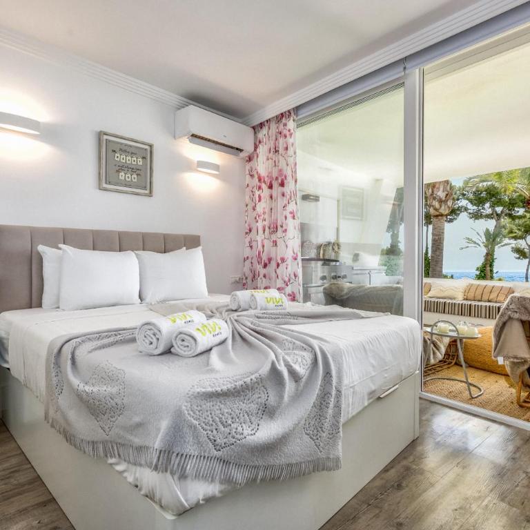 ViVi Homes - Sofia - Apartamento de 2 dormitorios con terraza y vistas al mar - 11