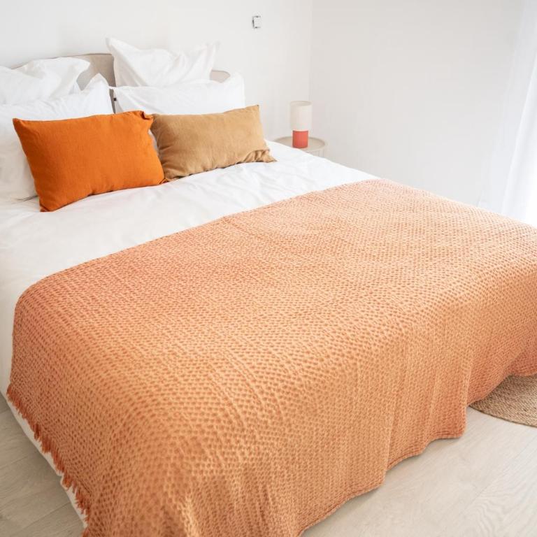 Lou Cabanot - Appartement lumineux 3 chambres - Parking Gratuit - Three-Bedroom Apartment - 5