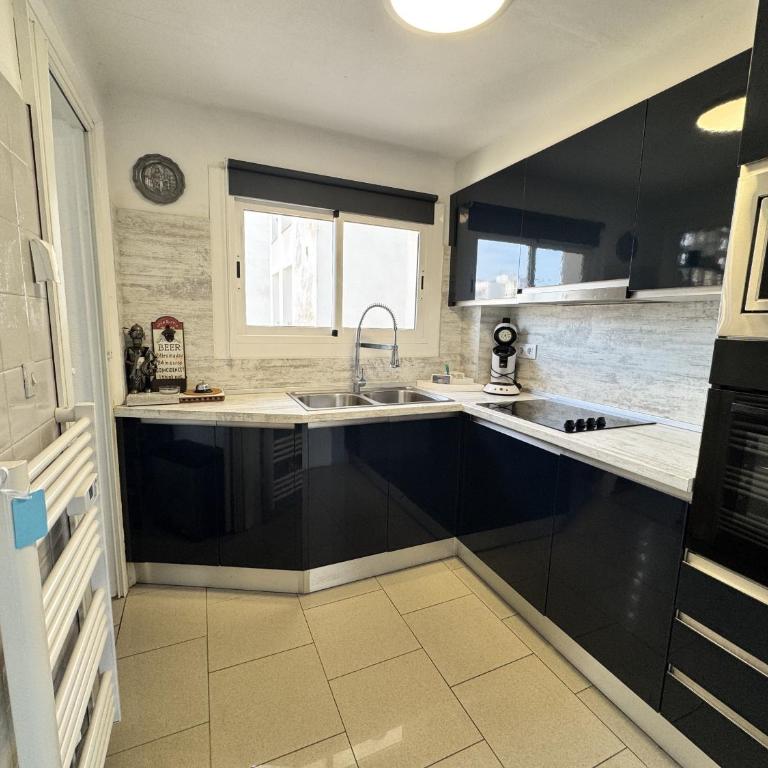 Euorpa 105 - Apartamento con vistas al mar - 9