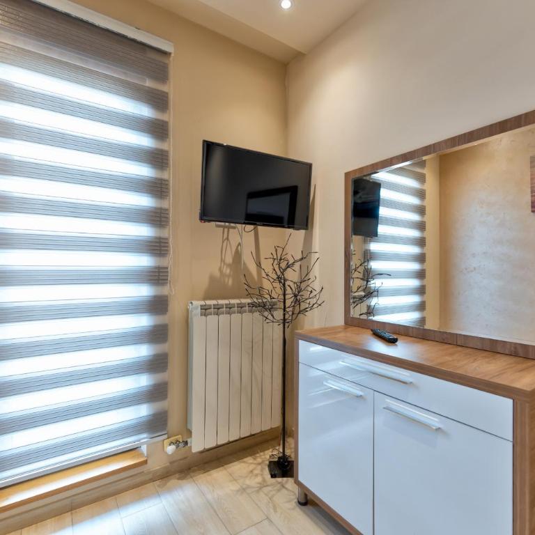 Apartman Mihajlo Kalman - Apartman s 1 Spavaćom Sobom i Terasom - 42