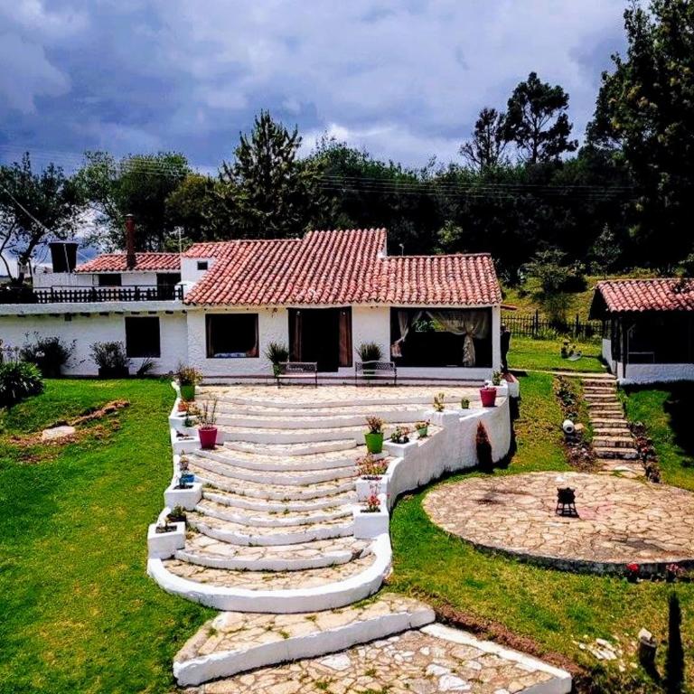 Casa Florencia Guatavita - Five-Bedroom House - 4