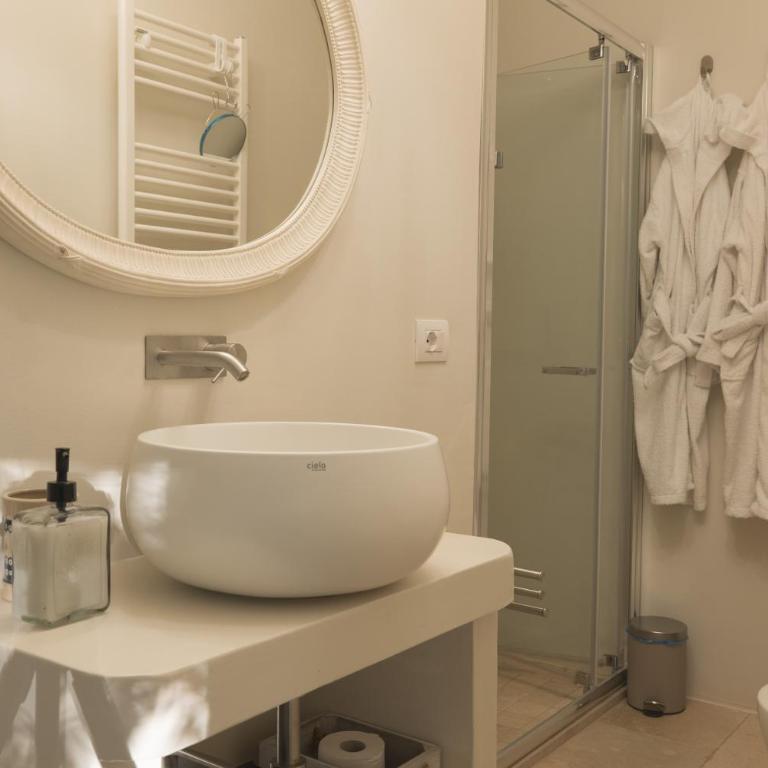 Il trullo di simona - Camera Matrimoniale con Bagno Privato - 13