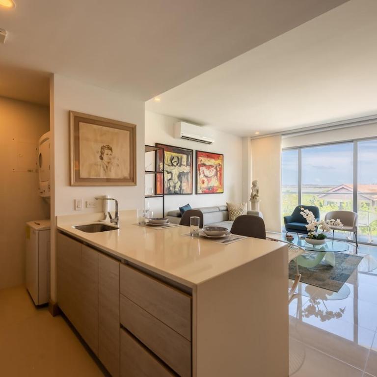 Beachfront Modern One-Bedroom Apartment with Pool, Parking - Apartamento de 1 dormitorio - 14