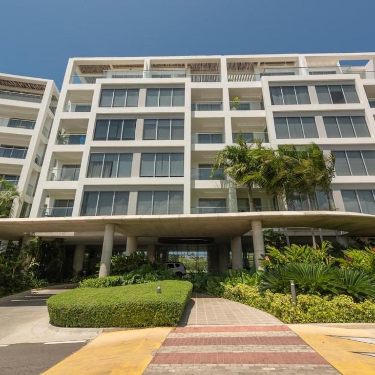 Beachfront Modern One-Bedroom Apartment with Pool, Parking - Apartamento de 1 dormitorio - 20