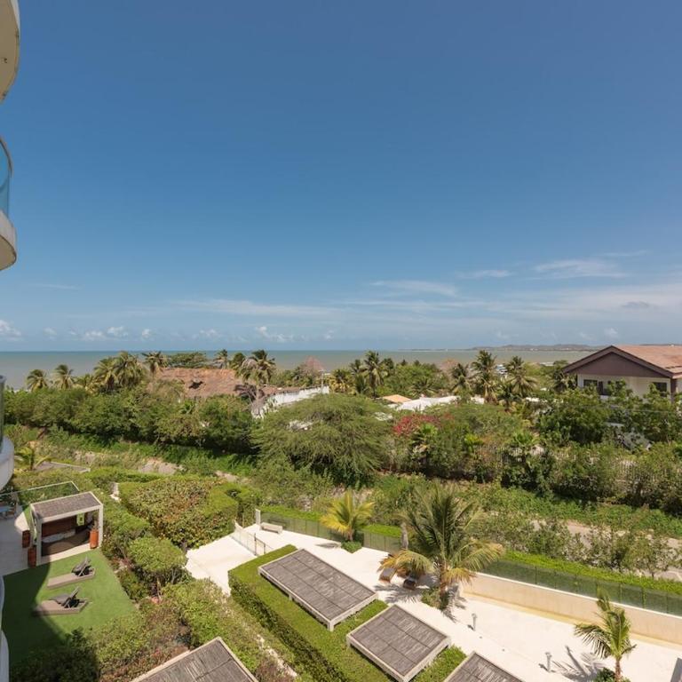 Beachfront Modern One-Bedroom Apartment with Pool, Parking - Apartamento de 1 dormitorio - 29