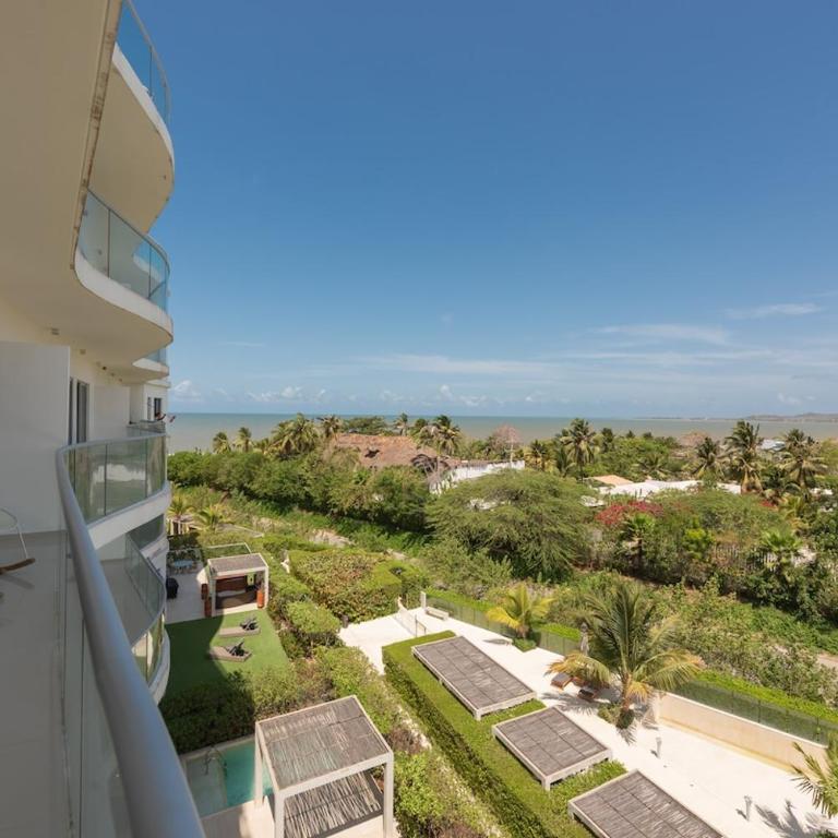 Beachfront Modern One-Bedroom Apartment with Pool, Parking - Apartamento de 1 dormitorio - 41