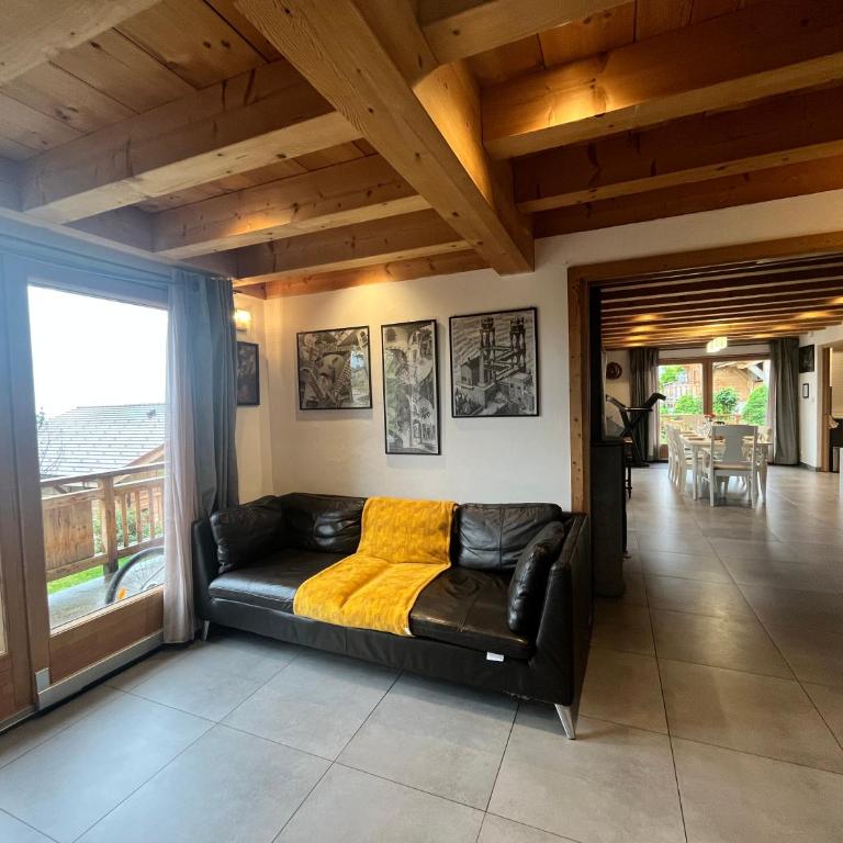 La Maison Magique! Magnifique chalet familial - Four-Bedroom House - 48
