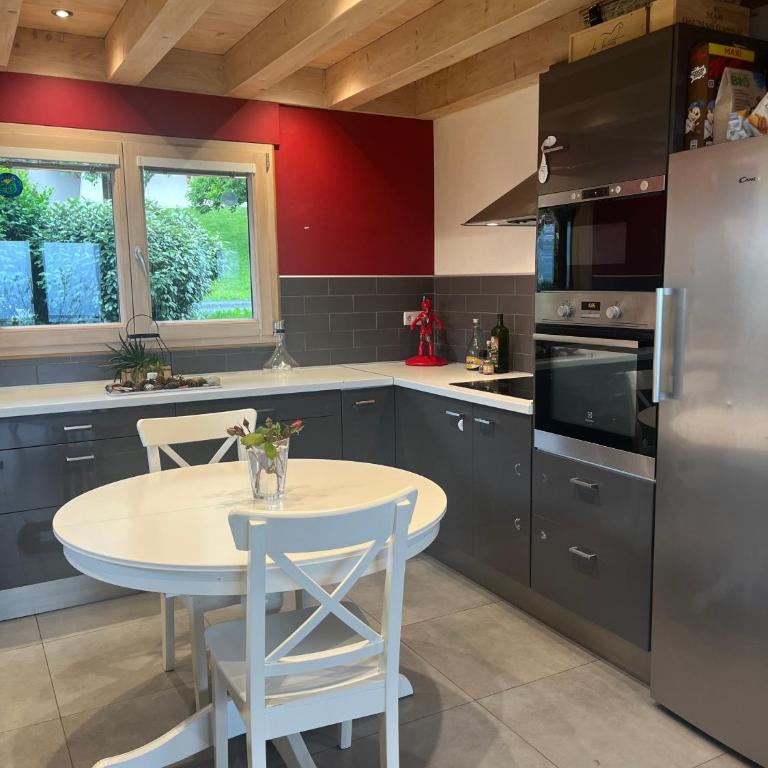 La Maison Magique! Magnifique chalet familial - Four-Bedroom House - 39