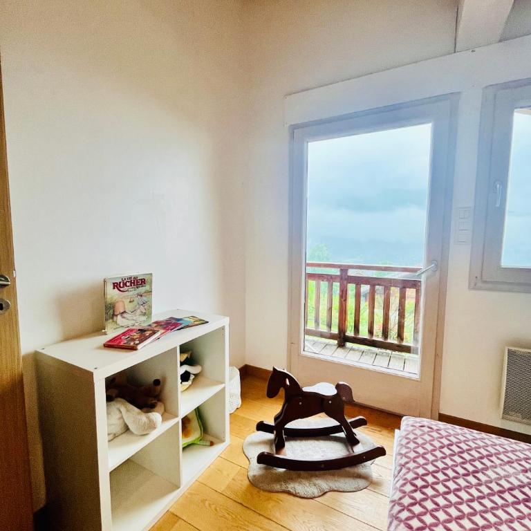 La Maison Magique! Magnifique chalet familial - Four-Bedroom House - 74