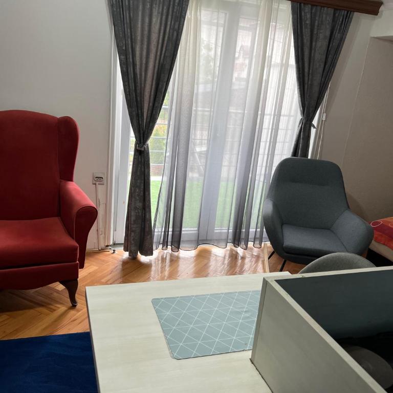 Apartmani Marić in Vrnjacka Banja - One-Bedroom Apartment - 3