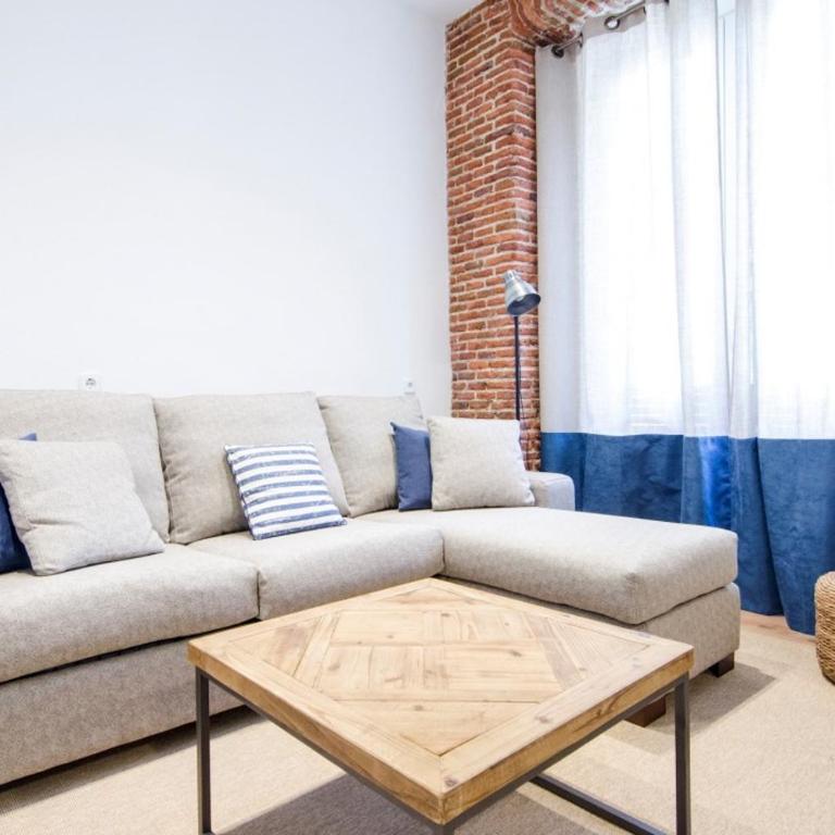 Cozy with Balconies - 1Bedroom 1Bathroom - Sol - Apartment - 6