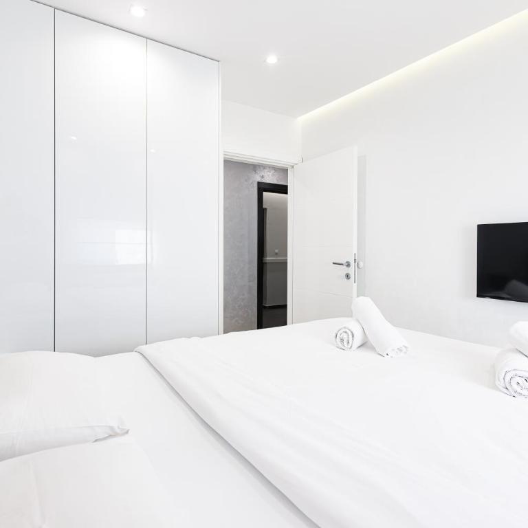 5 apartments house 200m2 - Apartman - 27