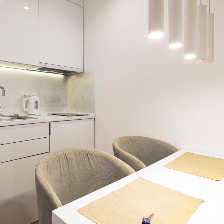 5 apartments house 200m2 - Apartman - 31